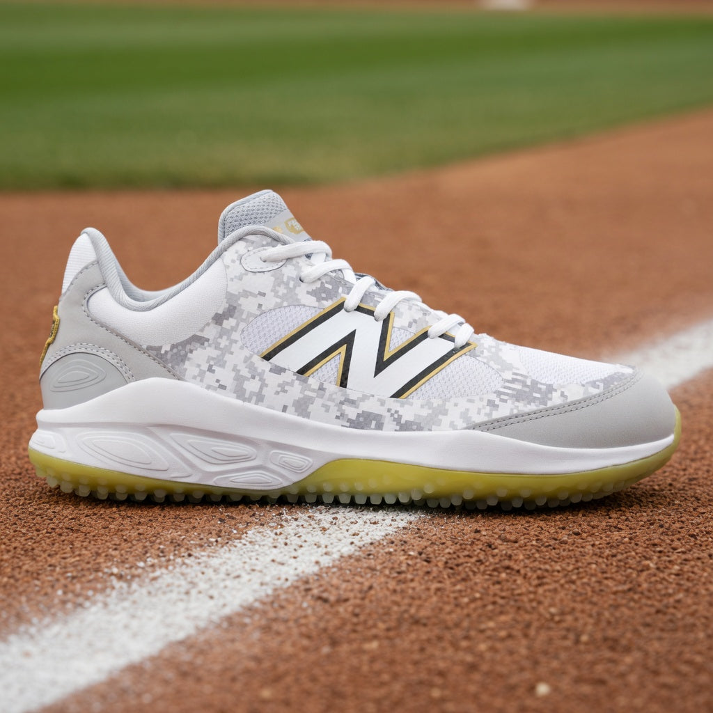 New Balance Fresh Foam 3000 V7 Armed Forces Turf Baseball Shoes
